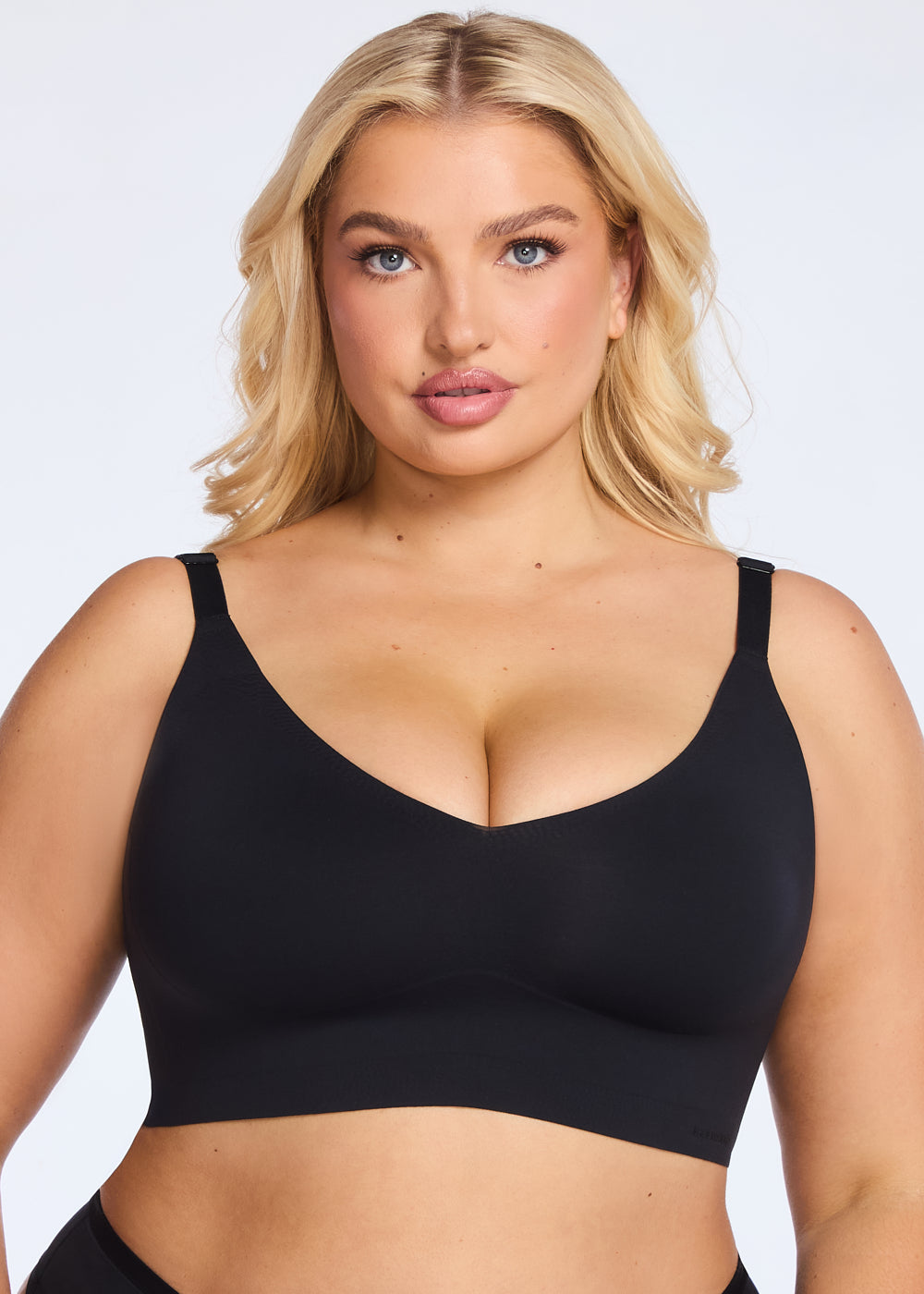 MagicEraser Wireless V-Neck Adjustable Bra