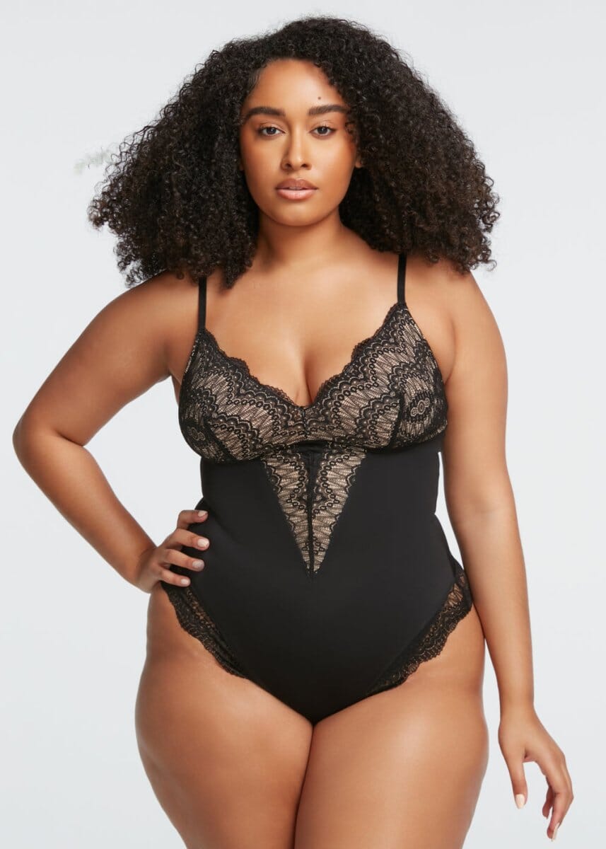 Lace Smoothing Shaper - She's Waisted