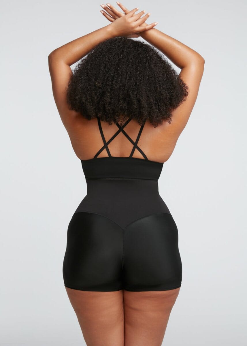 Thermo Sweat Compressing Shorts - She's Waisted