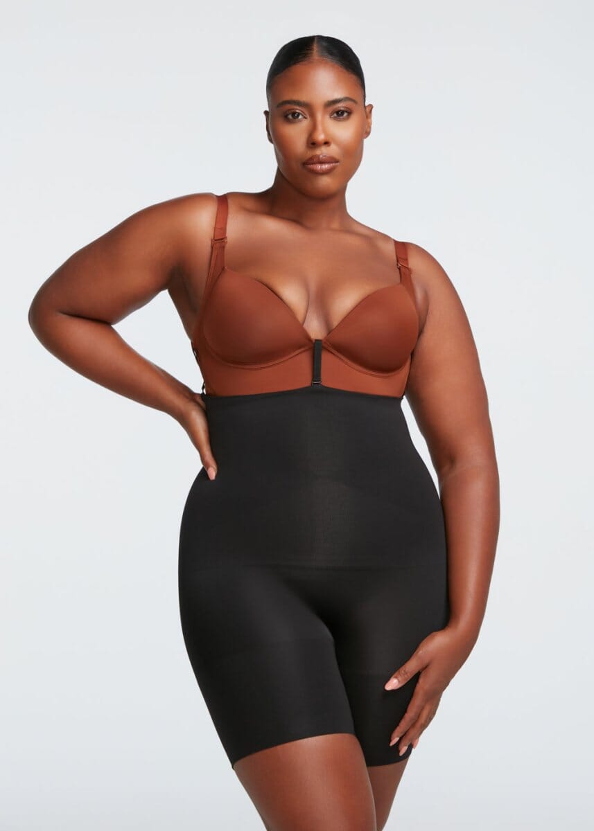 Essential High Waist Shaping Shorts